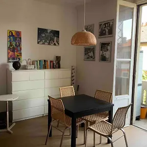 Splendido Con Tutti Servizi In Zona Navigli Apartamento