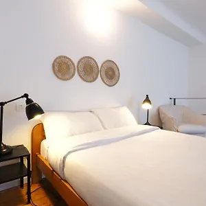 Apartamento Primopiano - Acerenza Flats, Milão